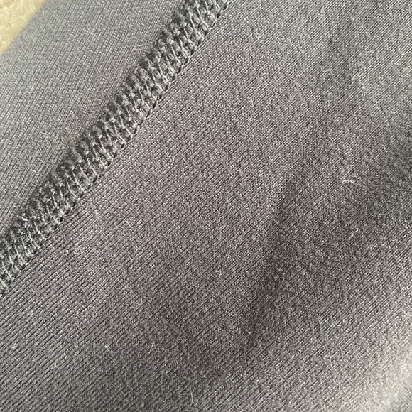 High waisted black size 4 lululemon leggings - Picture 4 of 4